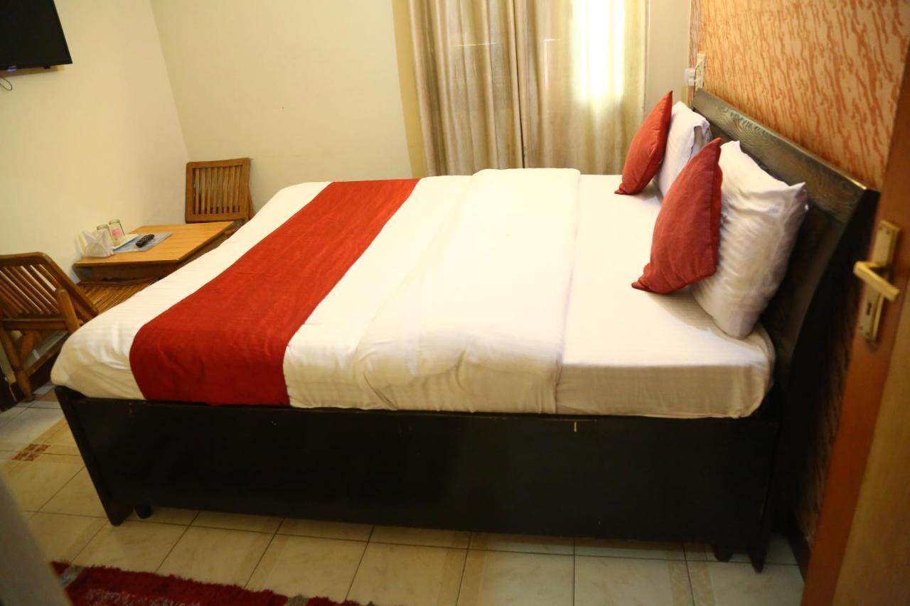 Hotel Diamond Palace Chandigarh Luaran gambar