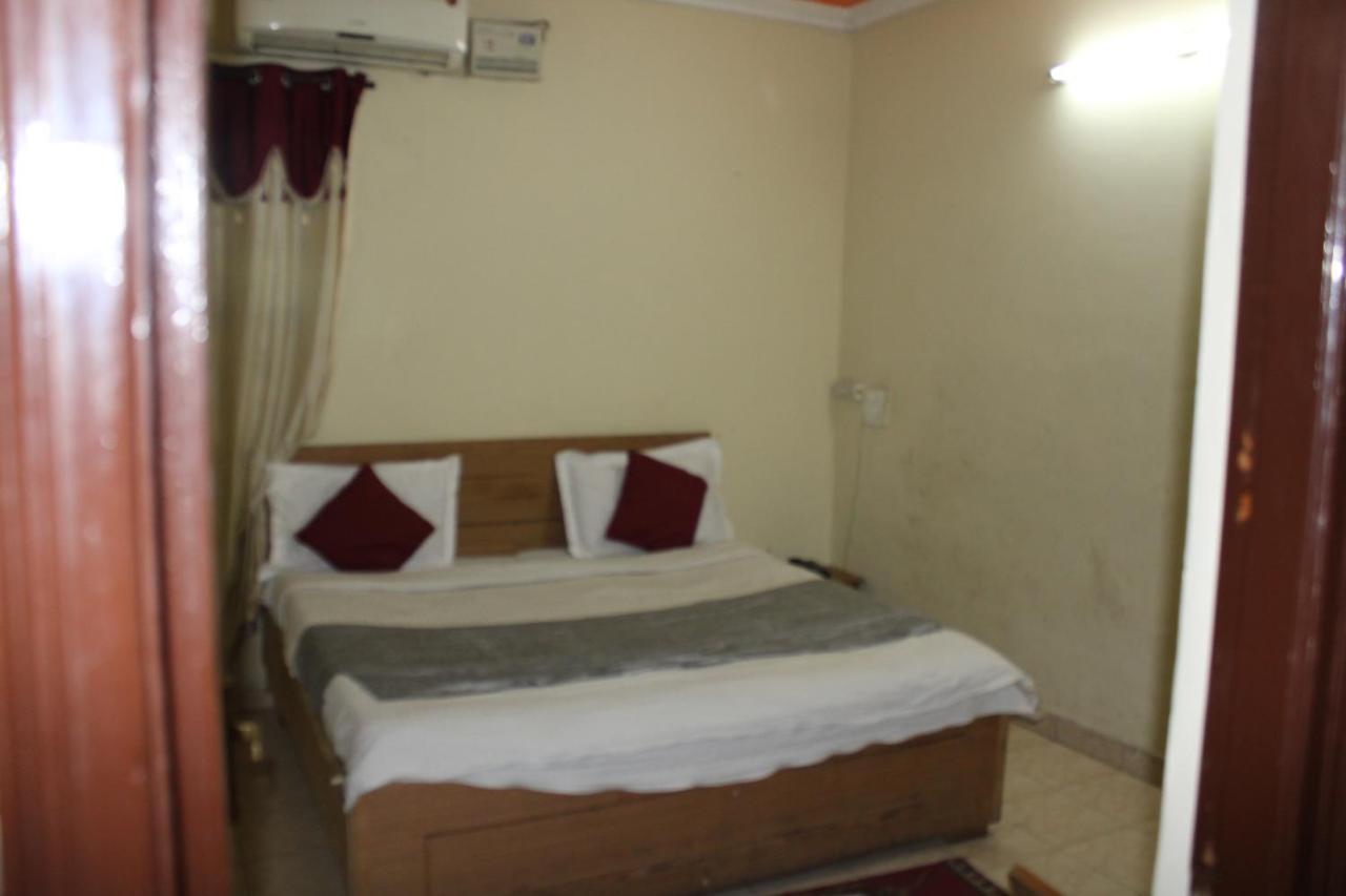 Hotel Diamond Palace Chandigarh Luaran gambar